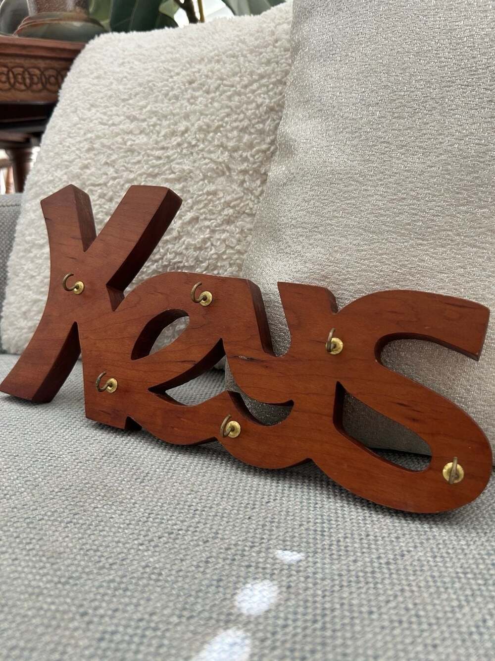 Vintage Wooden 'KEYS' Wall Mount Key Holder Organizer with Brass Hooks